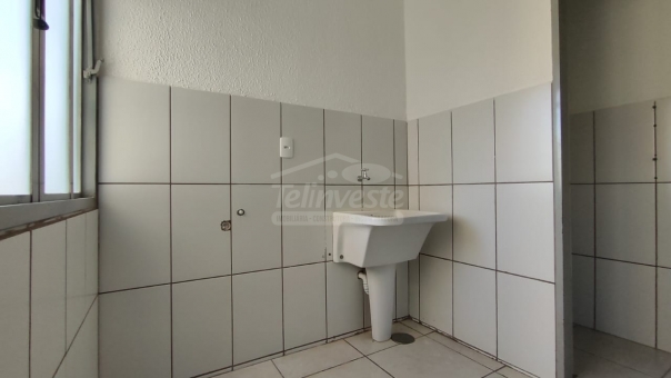 APARTAMENTO CENTRAL (PR&Oacute;XIMO AVENIDA AROUCA)