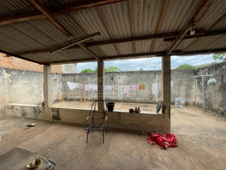 Casa no Polivalente 