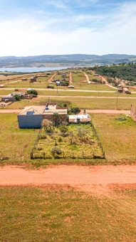 Excelente lote a venda pr&oacute;ximo da estrada de Guap&eacute;
