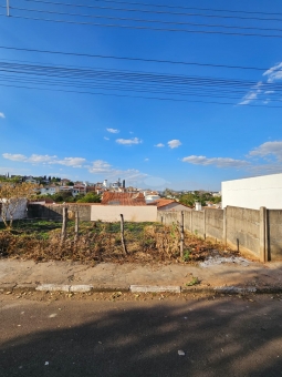 LOTE NO JARDIM SAT&Eacute;LITE