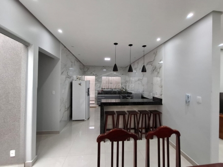 BELISSIMA CASA NO JARDIM ITALIA