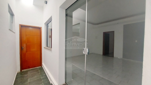 CASA NO BAIRRO BELA VISTA EM PASSOS MG