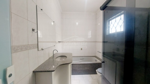 CASA NO BAIRRO BELA VISTA EM PASSOS MG