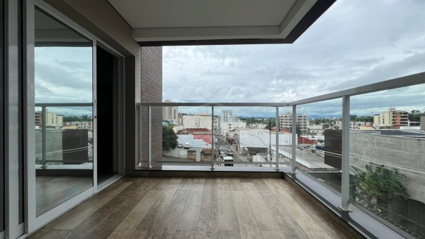 APARTAMENTO CENTRAL