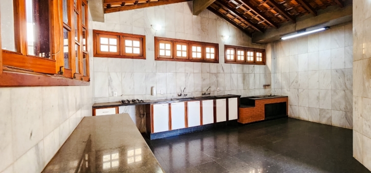 Casa - Bairro Centro
