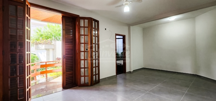 Casa - Bairro Centro