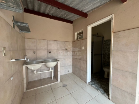 CASA A VENDA NO BAIRRO CARMELO