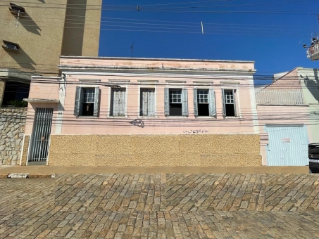 CASA NO CENTRO