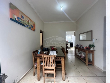 EXCELENTE CASA A VENDA AO LADO DO CONDOM&Iacute;NIO VALE VERDE
