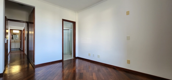 APARTAMENTO ALTO PADRAO 