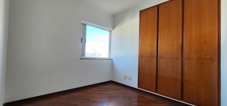 APARTAMENTO ALTO PADRAO 