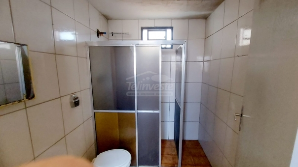 CASA NO CENTRO PR&Oacute;XIMO A AVENIDA AROUCA