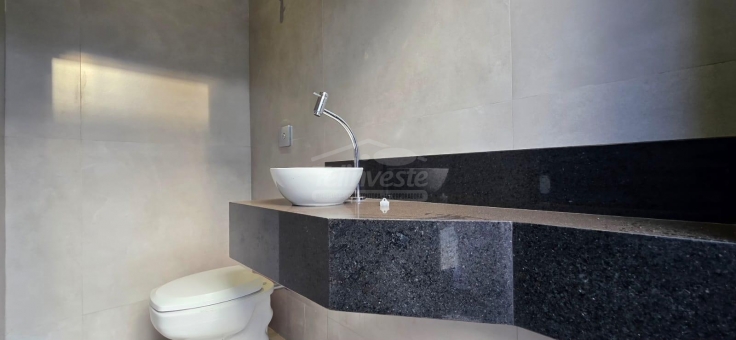 IM&Oacute;VEL DE LUXO CONDOMINIO MONTE BELO 