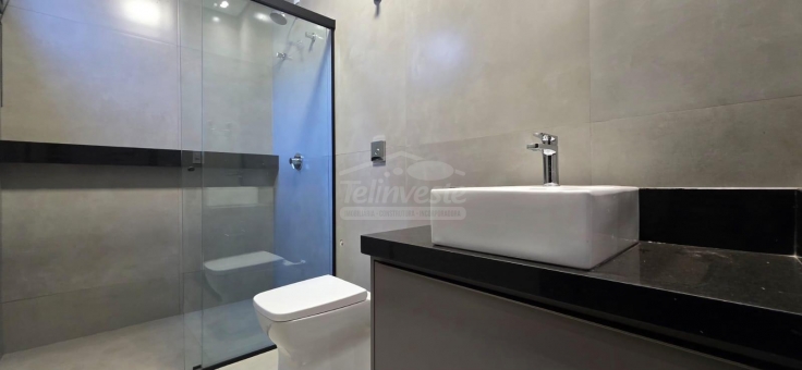 IM&Oacute;VEL DE LUXO CONDOMINIO MONTE BELO 