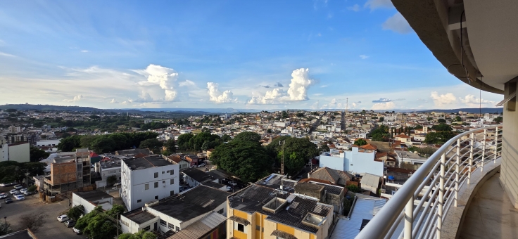 APARTAMENTO ALTO PADRAO 