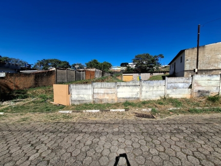 LOTE NO BAIRRO ACLIMA&Ccedil;&Atilde;O