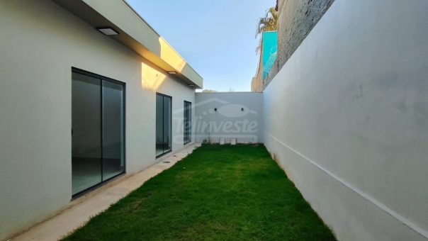 Casa - Parque das Aroeiras