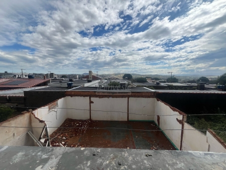 Oportunidade no Santa Luzia: 3 em 1