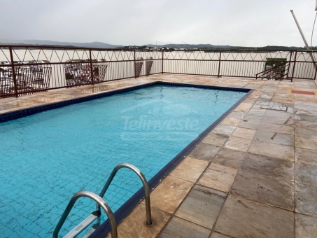 APARTAMENTO EM FRENTE PRA&Ccedil;A DA MATRIZ