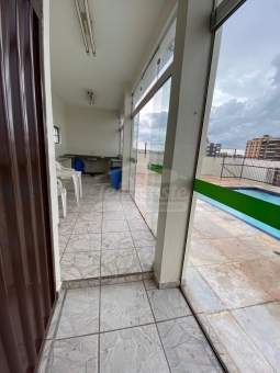 APARTAMENTO EM FRENTE PRA&Ccedil;A DA MATRIZ