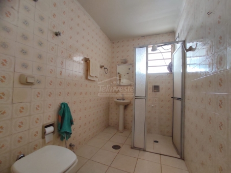 APARTAMENTO EM FRENTE PRA&Ccedil;A DA MATRIZ
