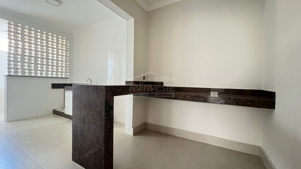APARTAMENTO CENTRAL PROXIMO A IGREJA MATRIZ E ANTONIO CARLOS