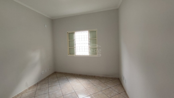 CASA NA BAR&Atilde;O DE PASSOS PROXIMO AO CENTRO
