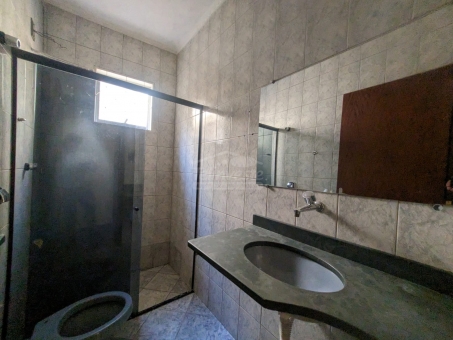 SOBRADO NA PENHA COM 2 RESIDENCIAS
