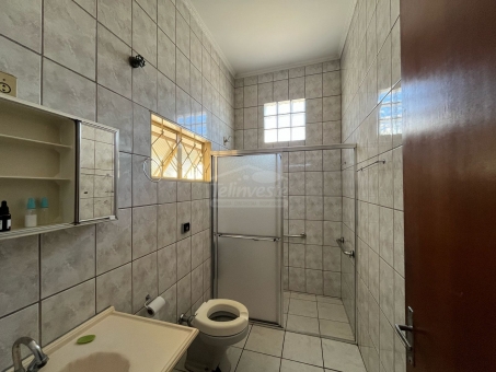 IMOVEL COMERCIAL/RESIDENCIAL - ESQUINA BUENOS AIRES