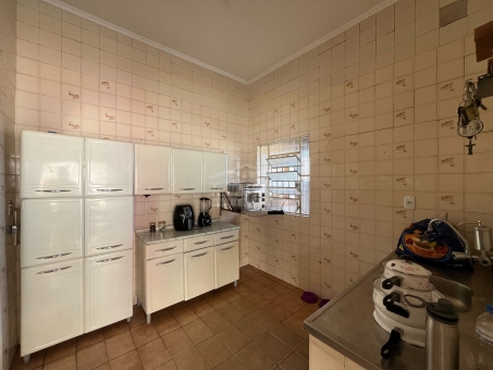 IMOVEL COMERCIAL/RESIDENCIAL - ESQUINA BUENOS AIRES