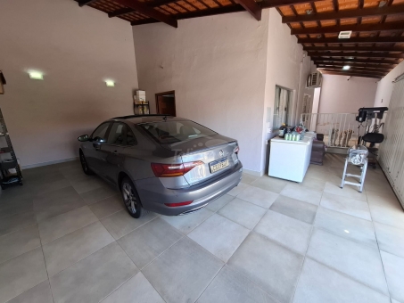 CASA NO BAIRRO BELA VISTA