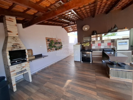 CASA NO BAIRRO BELA VISTA