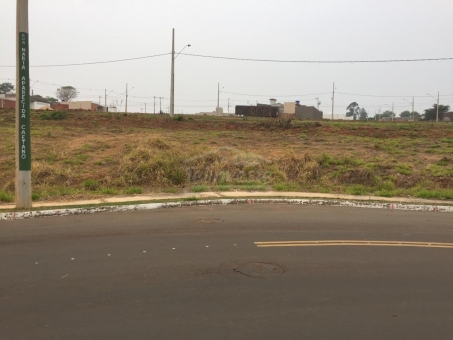 OPORTUNIDADE DE LOTE- CANTO VERDE