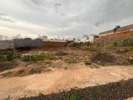 LOTE NO VILLAGIO DITALIA