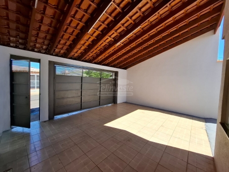 CASA NO COL&Eacute;GIO DE PASSOS 