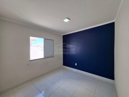 CASA NO COL&Eacute;GIO DE PASSOS 