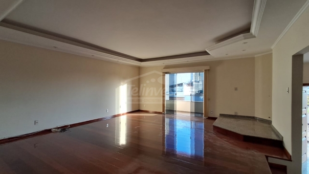 Excelente Casa - Centro