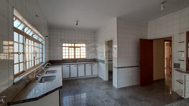 Excelente Casa - Centro