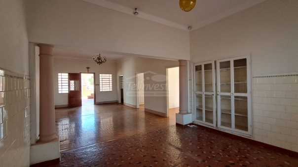 &Oacute;TIMA OPORTUNIDADE - CASA COMERCIAL CENTRO