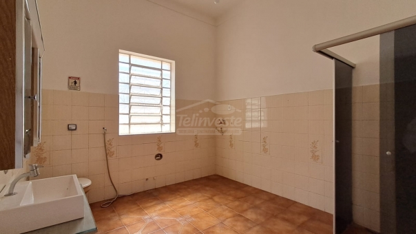 &Oacute;TIMA OPORTUNIDADE - CASA COMERCIAL CENTRO