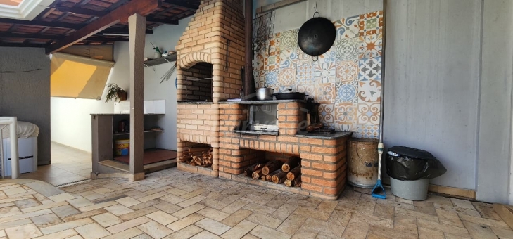 IM&Oacute;VEL ALTO PADR&Atilde;O BAIRRO UMUARAMA