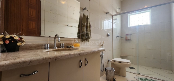 IM&Oacute;VEL ALTO PADR&Atilde;O BAIRRO UMUARAMA