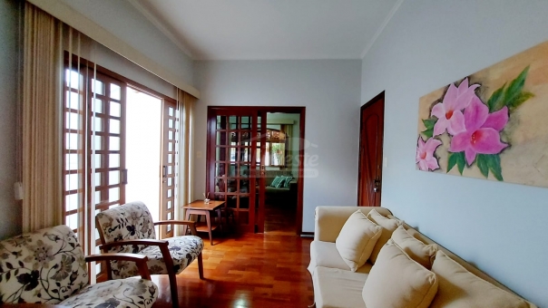 Excelente Casa - Muarama