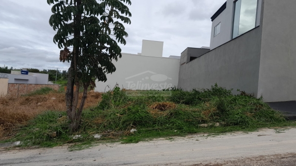 OPORTUNIDADE! LOTE - PARQUE DAS AROEIRAS
