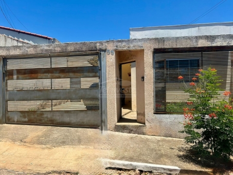 CASA A VENDA - BAIRRO PENHA