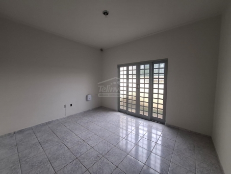 CASA NO BAIRRO ELDORADO