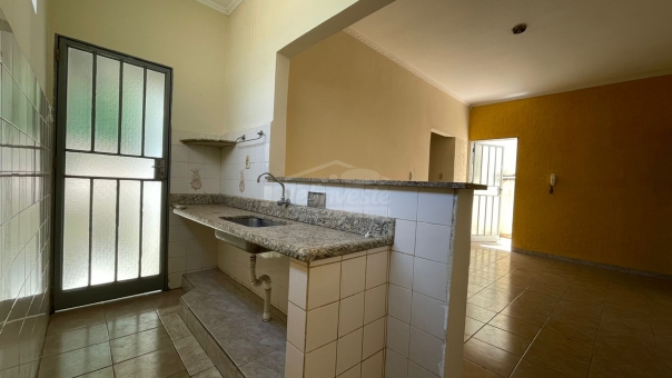 IM&Oacute;VEL A VENDA - BAIRRO PENHA