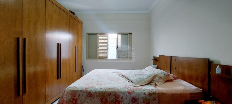 CASA NO BAIRRO CARMELO