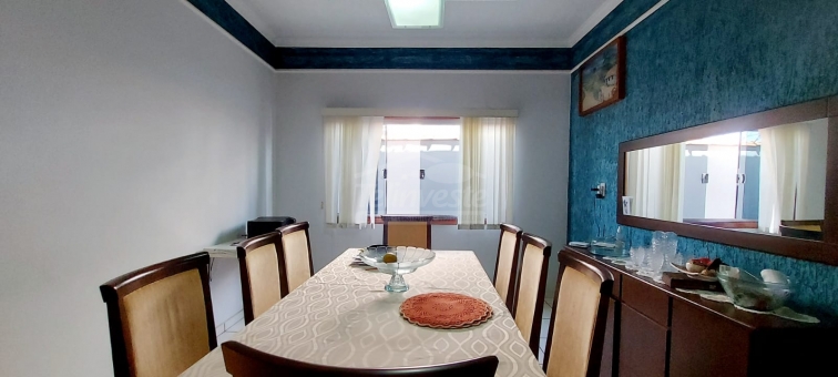 CASA NO BAIRRO CARMELO