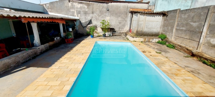 CASA NO BAIRRO SANTA LUZIA